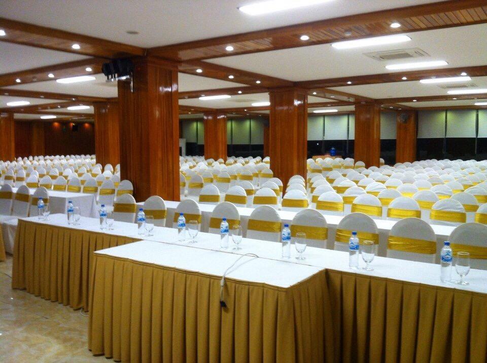 Vinh Plaza Hotel ภายนอก รูปภาพ